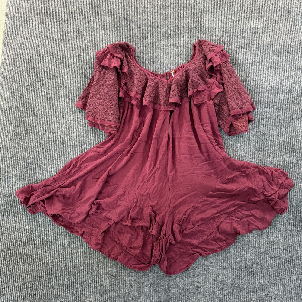 Free People Romper Medium Burgundy Ruffled Lace Trim Flutter Sleeve Boho Summer